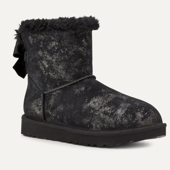 New! UGG Mini Bailey Bow Glimmer Boots - Picture 1 of 7